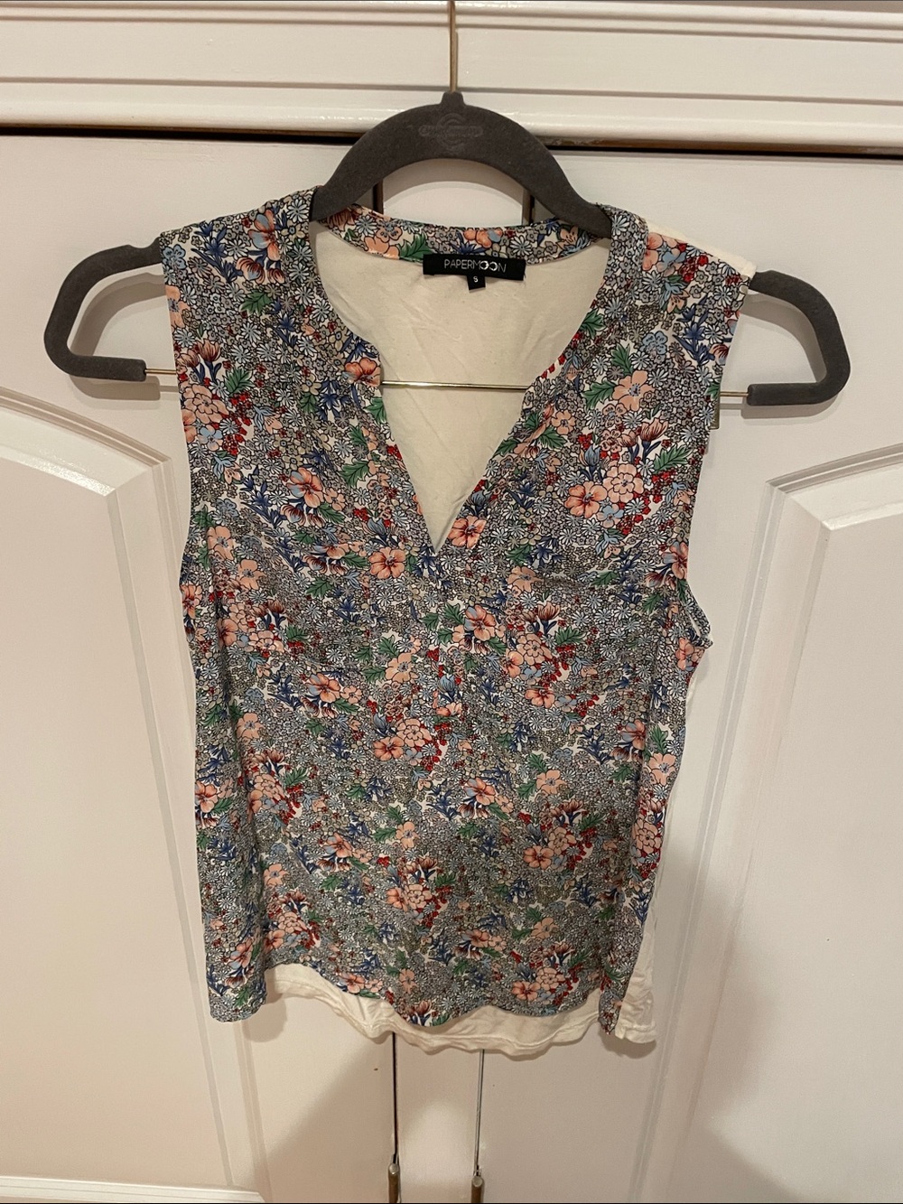 Papermoon Sleeveless Floral V-Neck Top in Multi-Color